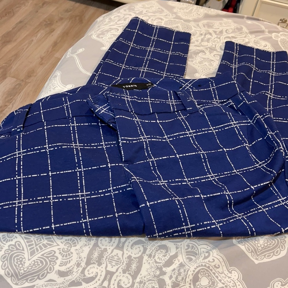 Torrid ankle length work pants